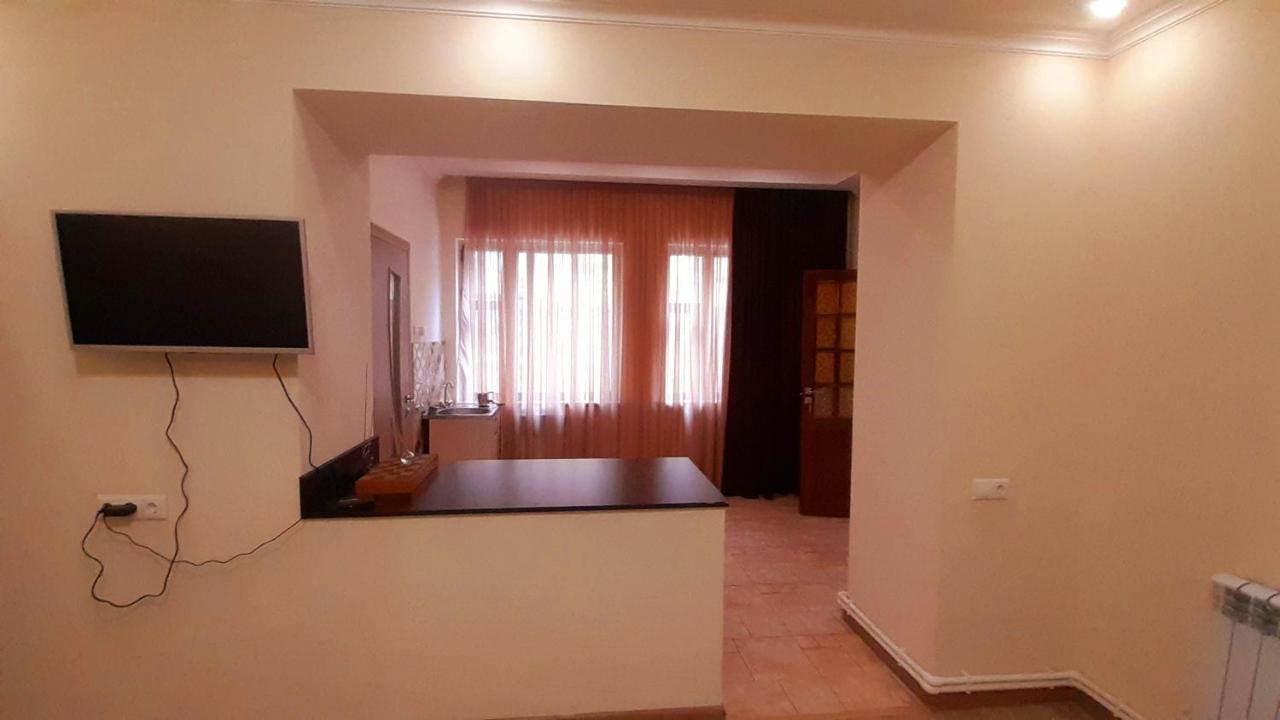 Hotel Dilijan Old Center מראה חיצוני תמונה