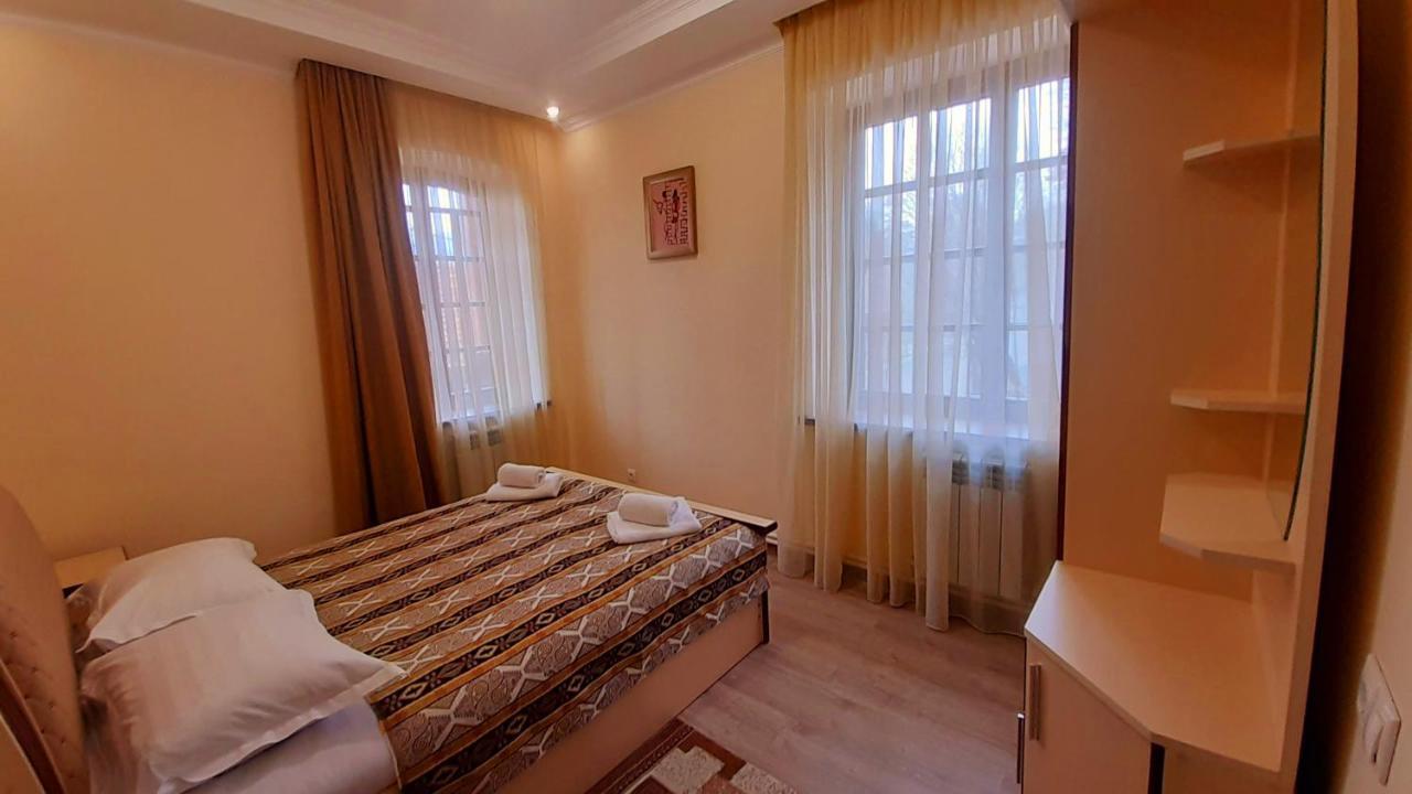 Hotel Dilijan Old Center מראה חיצוני תמונה
