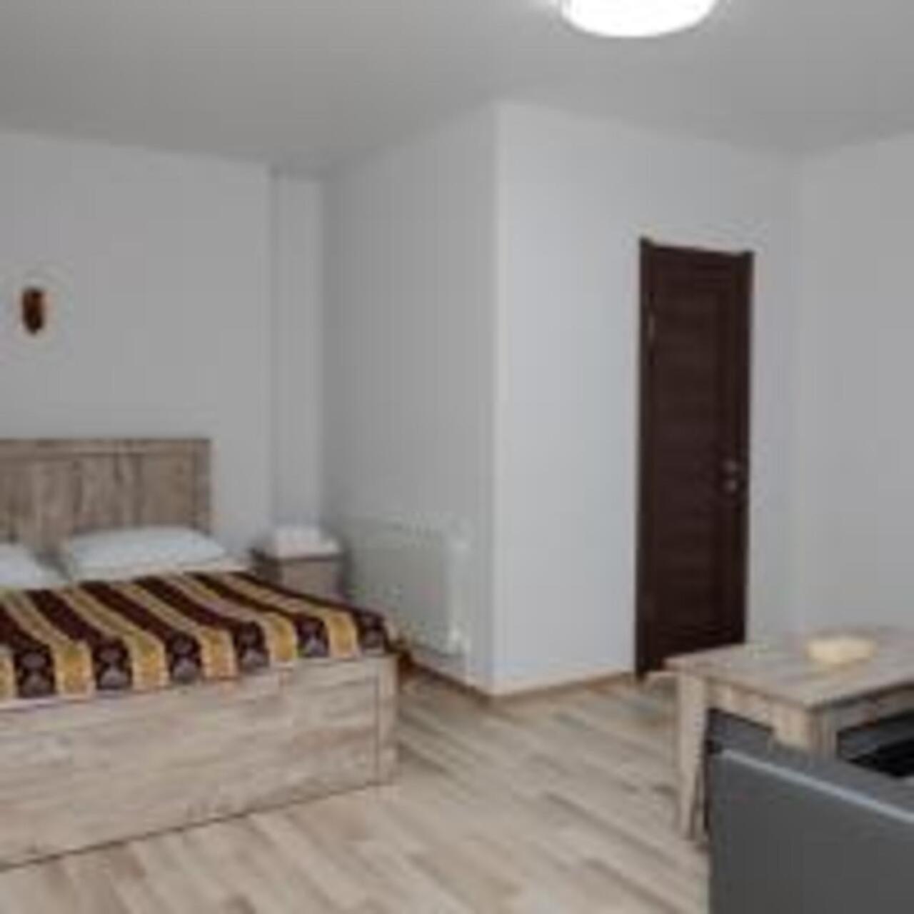 Hotel Dilijan Old Center מראה חיצוני תמונה