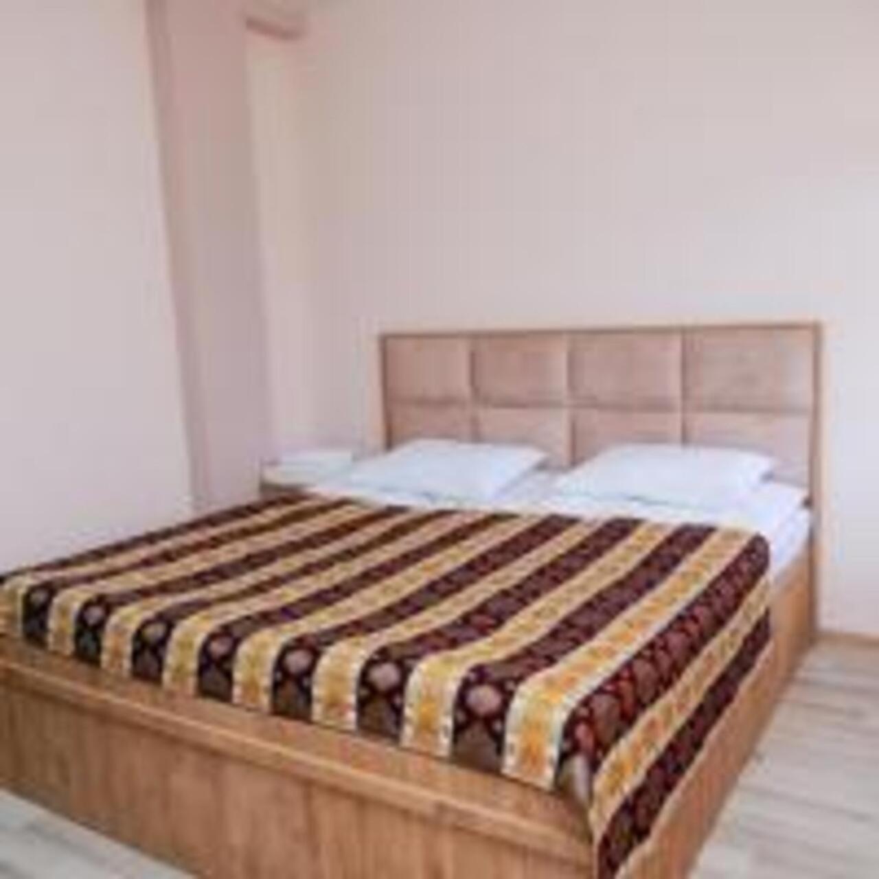 Hotel Dilijan Old Center מראה חיצוני תמונה